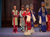 呂洋京劇鎖麟囊經(jīng)典唱段(鎖麟囊經(jīng)典唱段呂洋換珠衫)