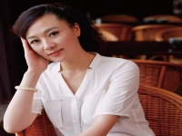 村姑戲乾隆黃梅戲(村姑戲乾隆中的對聯)