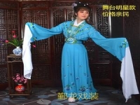 黃梅戲和越劇為什么那么像(為什么黃梅戲和越劇可以對唱)