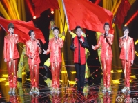 京劇我愛你中國9歲小女孩(京劇我愛你中國9歲小女孩華商和孫楠演唱)