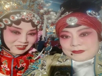 京劇聽奶奶講革命(京劇聽奶奶講革命伴奏)