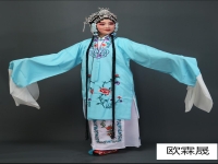 京劇的服裝叫什么(京劇中服飾代表什么角色)