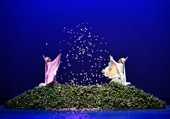 電影全劇越劇梁祝1963版_梁祝越劇全劇1963電影_越劇老電影梁祝