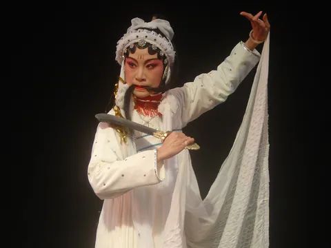 京劇打擊樂(lè)器演奏視頻_京劇打擊樂(lè)器四大件_京劇樂(lè)器打擊樂(lè)器有哪些
