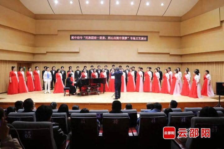 戲曲舞蹈兒童獨舞_戲曲舞蹈兒童版_兒童戲曲舞蹈