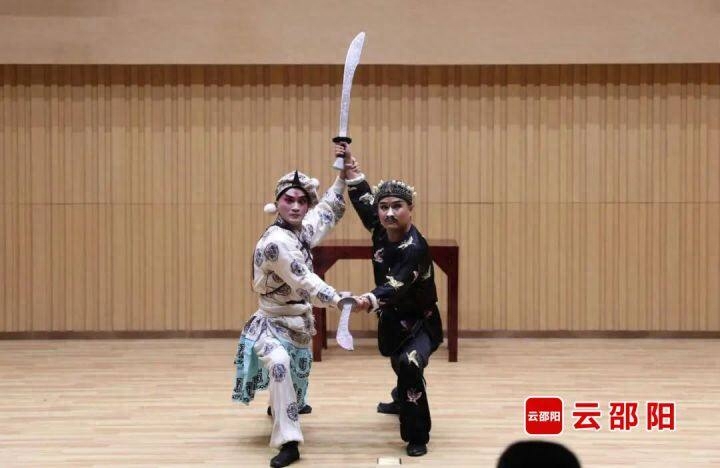 戲曲舞蹈兒童版_兒童戲曲舞蹈_戲曲舞蹈兒童獨舞