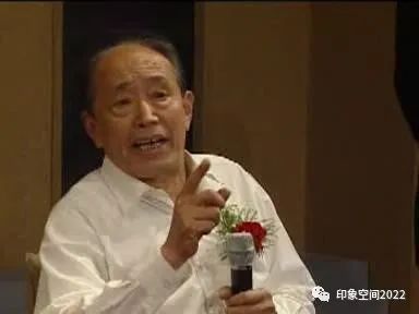 京劇串詞_京劇表演主持人串詞_京劇串詞主持表演人員介紹