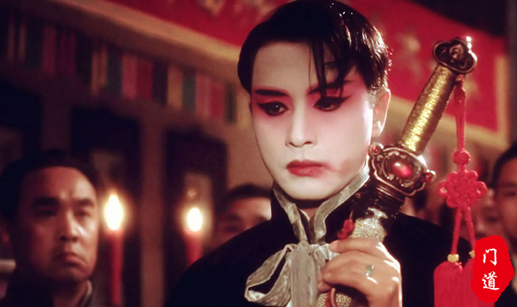 戲曲臉譜曹操什么顏色_戲曲中曹操的臉譜是什么顏色_曹洪臉譜顏色