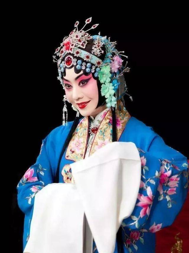我國著名京劇演員_京劇演員排行_中國京劇名角