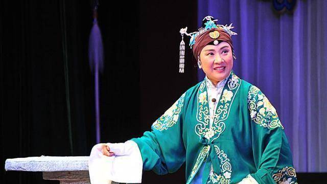 中國京劇名角_我國著名京劇演員_京劇演員排行