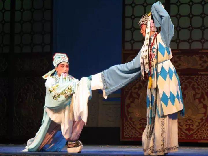 秦腔忠保國二進宮曲譜_秦腔戲忠保國_秦腔忠保國講的什么
