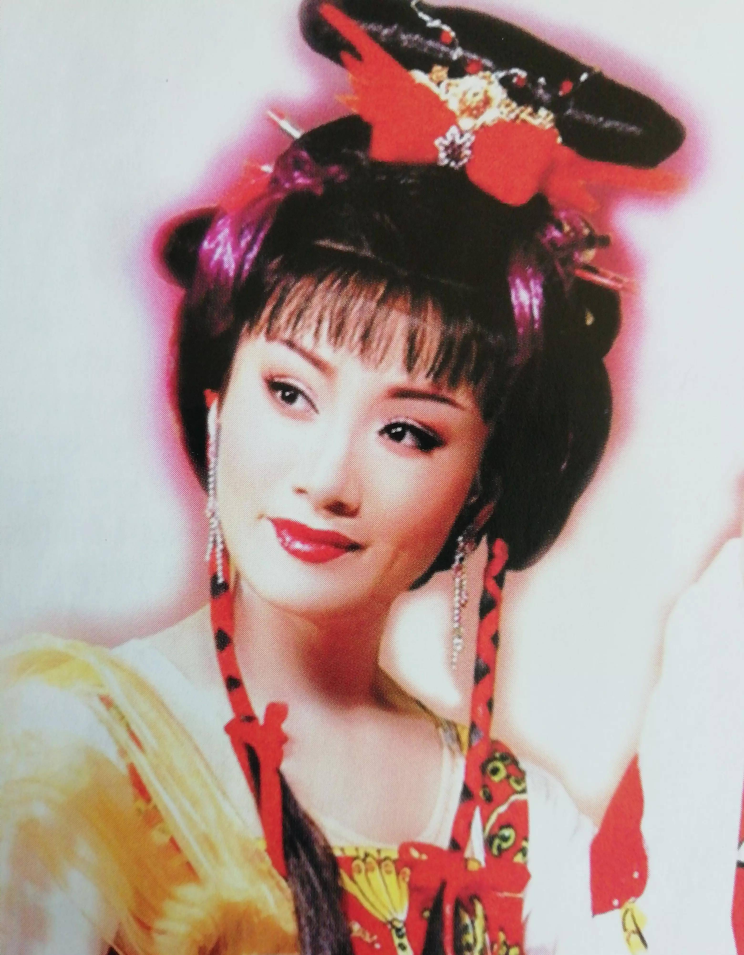 越劇演員家王志萍簡介_越劇演員王志萍一家_越劇演員王志萍唱段