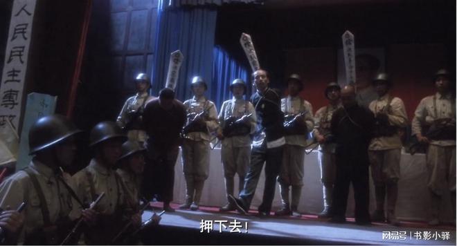 霸王別姬 京劇_京劇《霸王別姬》完整版_京劇霸王別姬歌曲原唱