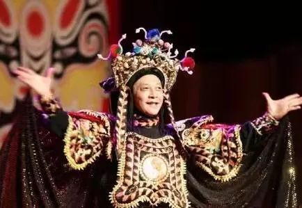 變臉簡介川劇演員_川劇變臉主要內容_川劇變臉簡介