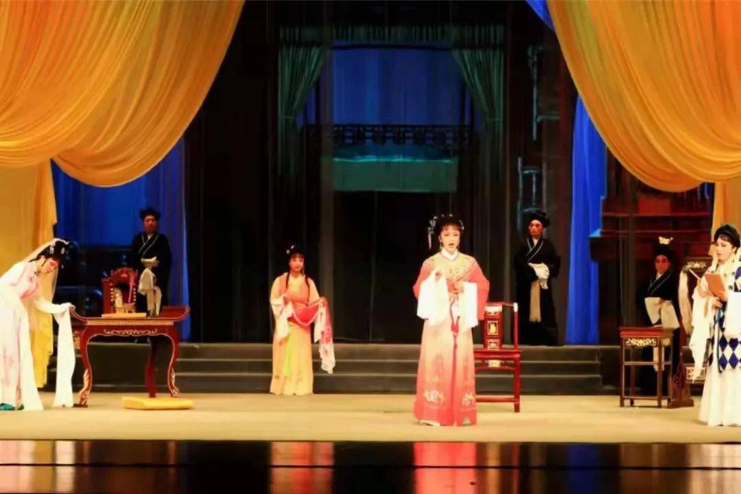 浙江越藝越劇團演員表_團越劇藝浙江表演員都有誰_團越劇藝浙江表演員是誰