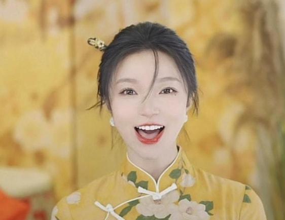 黃梅戲100首選段馬蘭演唱_唱黃梅戲馬蘭多大歲數(shù)了_馬蘭20歲唱黃梅戲