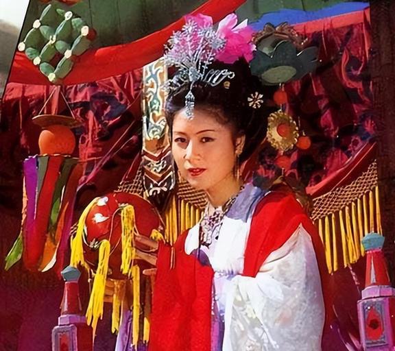 越劇演員顏佳去哪里了_越劇演員顏佳唱段_越劇顏佳去哪兒了