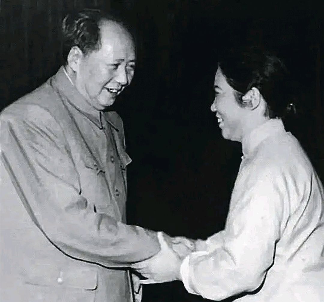 豫劇大師常香玉_豫劇大師常香玉五十年代的唱段_豫劇大師常香玉唱秦香蓮選段