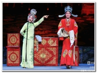 豫劇王燕在哪個(gè)劇團(tuán)(豫劇王燕在哪個(gè)劇團(tuán)王燕唱淚灑相思地)