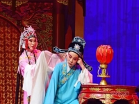 越劇碧玉簪二洞房(越劇碧玉簪二洞房金彩鳳伴奏)
