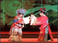 黃梅戲女駙馬原唱是誰(黃梅戲女駙馬全集播放歌詞)