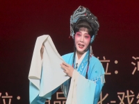 豫劇淚灑相思地全場戲詞(豫劇淚灑相思地當初他戲詞)