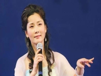 越劇何賽飛經(jīng)典唱段(越劇何賽飛經(jīng)典唱段視頻)