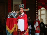 越劇送鳳冠周寶奎演唱(越劇送鳳冠周寶奎演唱歌詞)