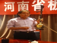 豫劇板胡的演奏技巧方法步驟的簡單介紹