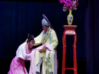 越劇梁祝化蝶原唱(梁祝戀化蝶越劇風(fēng)味歌曲)