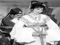 越劇經(jīng)典劇目排行榜(越劇經(jīng)典傳統(tǒng)劇目排行榜中榜)