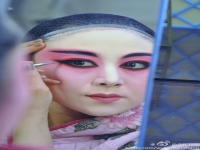 戲曲旦角化妝(戲曲旦角化妝包頭視頻)