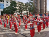 中小學戲曲健身韻律操(中小學戲曲健身韻律操教學)