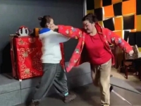 豫劇三女拜壽全集完整版播放(豫劇三女拜壽全集完整版播放下載)