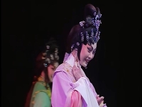 粵劇劍合釵圓(粵劇劍合釵圓黃杏秀梅艷芳)