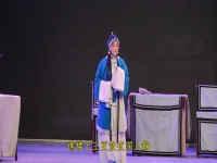 曲劇親爹后娘遠(yuǎn)段哭一聲(曲劇親爹后娘夫君他肺腑之言將我指點(diǎn))