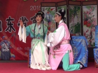 呂劇井臺會全場(呂劇井臺會全場高靜唱)