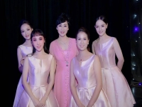 越劇演員金靜的演唱(越劇名家金靜唱段 視頻)