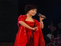 曲劇孔素紅哭戲?qū)］?曲劇孔素紅丈夫叫什么名)
