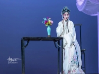 昆曲的寫意之美體現(xiàn)在幾個(gè)方面(昆曲的藝術(shù)魅力和研究價(jià)值在哪里)