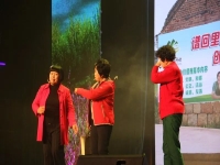 現(xiàn)代戲曲小品(現(xiàn)代戲曲小品劇本簡(jiǎn)短)