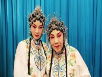 河南豫劇白奶奶醉酒全場(白奶奶醉酒豫劇全場郭免費)