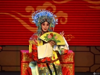 京劇貴妃醉酒原唱(京劇貴妃醉酒原唱是誰)