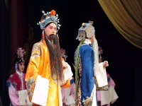 京劇《鎖五龍》(京劇鎖五龍講的什么故事)