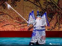 京劇里凈角出場視頻(京劇里凈角出場的動作)