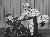 京劇大雪飄撲人面李少春唱詞(京劇選段大雪飄撲人面唱詞及念白)