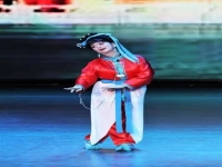 越劇蘇三起解戚雅仙演唱(戚雅仙玉堂春越劇蘇三起解)