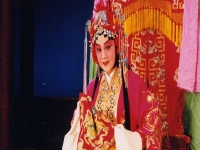 京劇名家李世濟簡介(京劇名家李世濟簡介及作品)